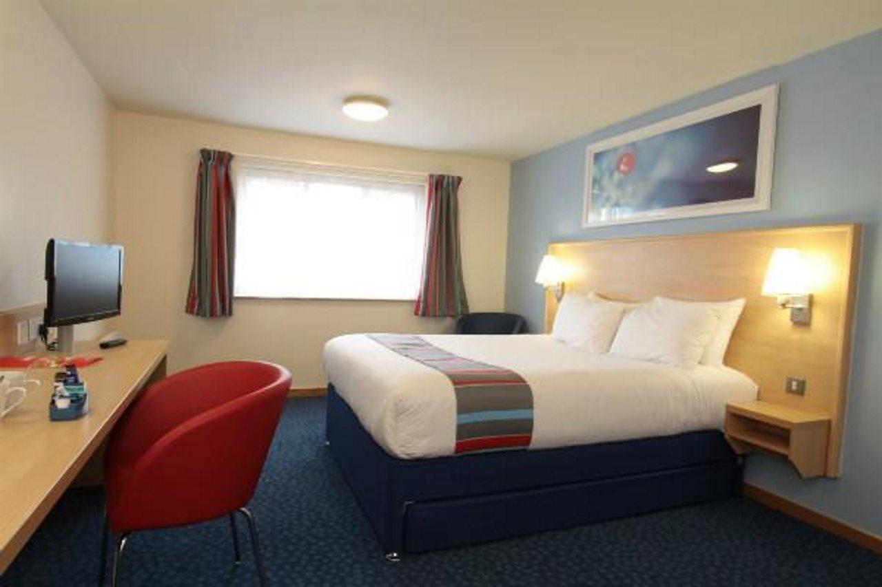 Travelodge Плаймаут Экстерьер фото